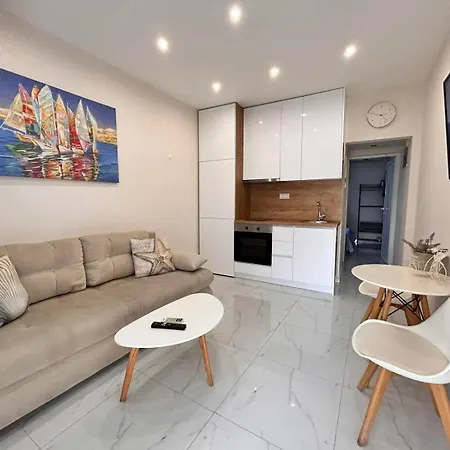 Sun Rise Lägenhet Peraía